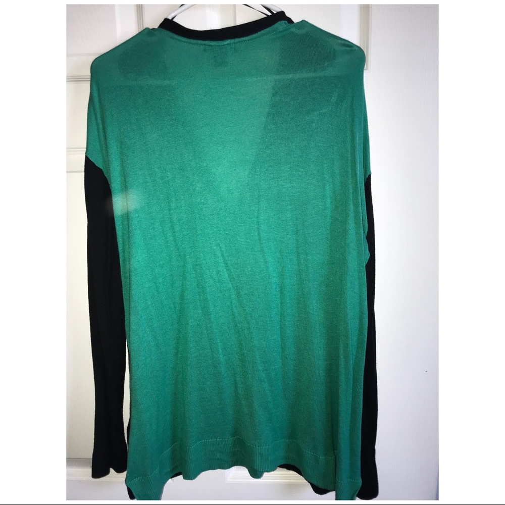 H&M Top - Picture 2 of 2